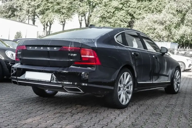 Volvo S90 din 2023 cu 41.400 km - oferta VOL207980 - foto 2