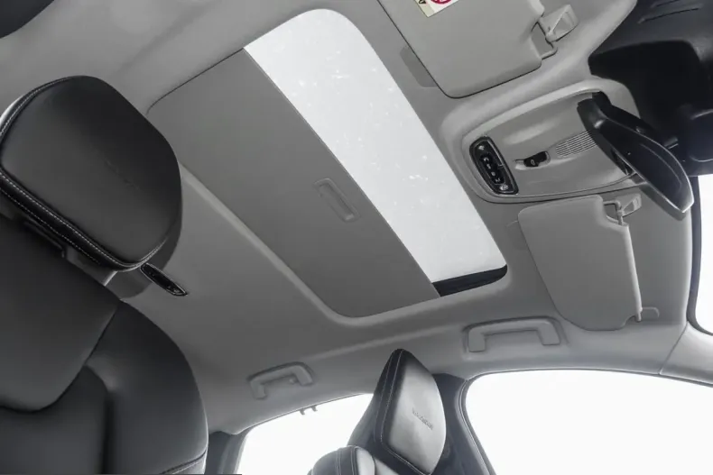 Volvo S90 din 2023 cu 41.400 km - oferta VOL207980 - foto 9