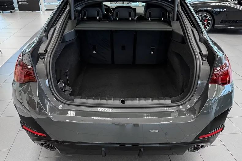 BMW 430i (Seria 4) din 2026 cu 3.000 km - oferta BMW207981 - foto 15