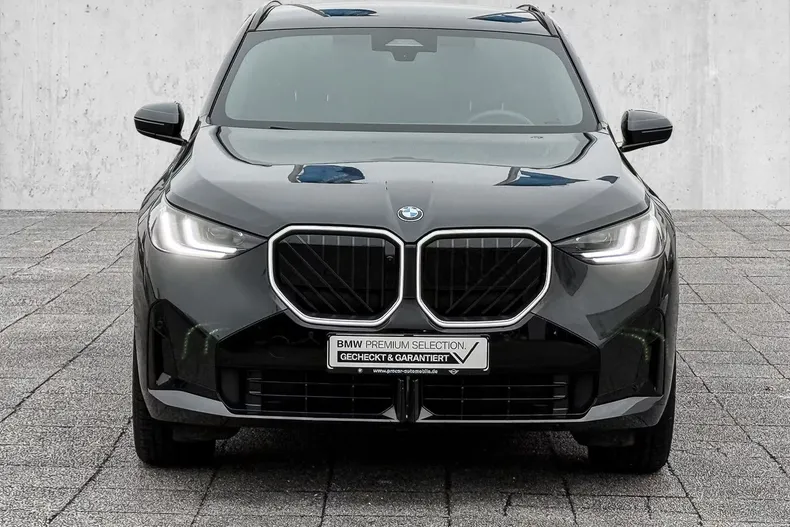 BMW X3 (Seria X) din 2025 cu 5.400 km - oferta BMW207982 - foto 3