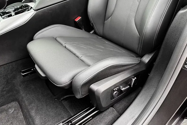 BMW X3 (Seria X) din 2025 cu 5.400 km - oferta BMW207982 - foto 17