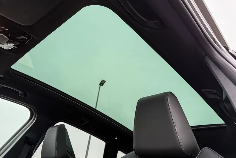 BMW X3 (Seria X) din 2025 cu 5.400 km - oferta BMW207982 - foto 20