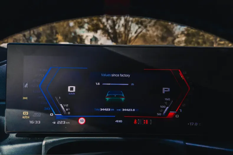 BMW M3 (Seria 3) din 2024 cu 34.400 km - oferta BMW207983 - foto 13