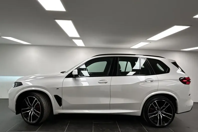 BMW X5 (Seria X) din 2025 cu 7.500 km - oferta BMW207985 - foto 2