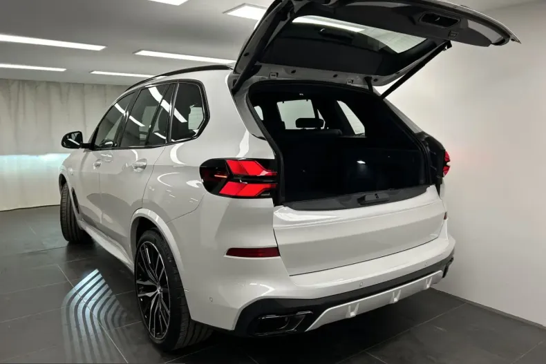 BMW X5 (Seria X) din 2025 cu 7.500 km - oferta BMW207985 - foto 10