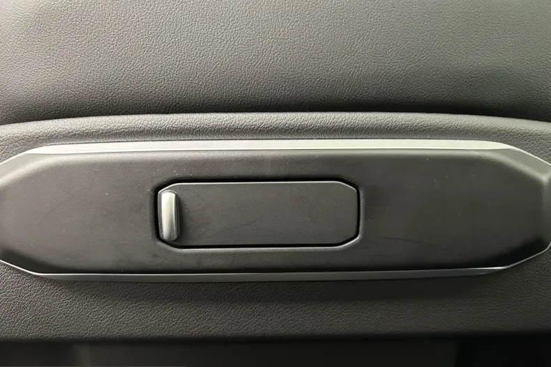 BMW X5 (Seria X) din 2025 cu 7.500 km - oferta BMW207985 - foto 18