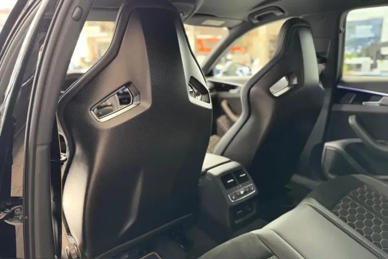 Audi RS4 din 2025 cu 8.500 km - oferta AUD207988 - foto 20