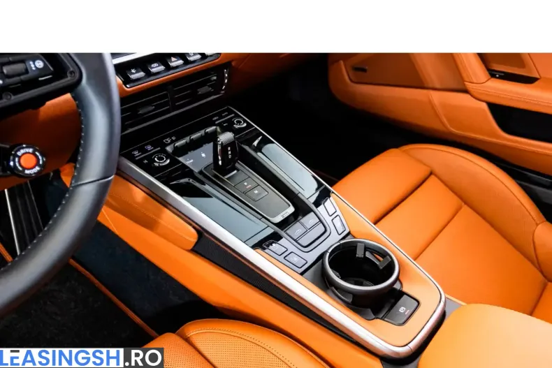 Porsche 992 din 2026 cu 0 km - oferta POR207989 - foto 16