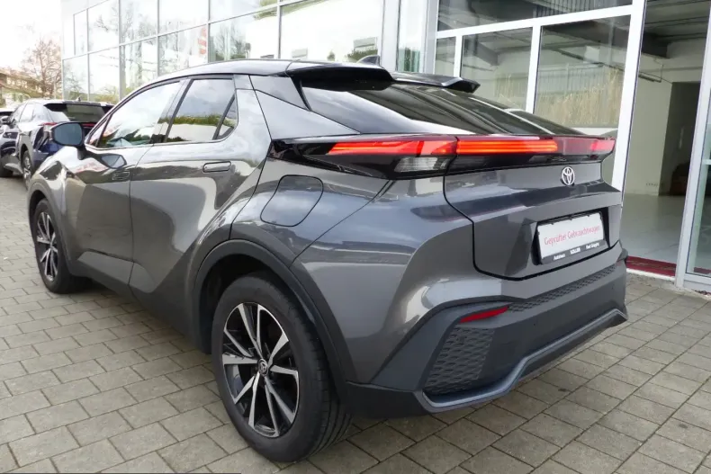 Toyota C-HR din 2024 cu 14.830 km - oferta TOY207990 - foto 2