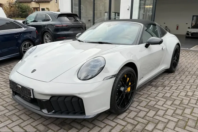 Porsche 992 din 2025 cu 3.490 km - oferta POR208004 - foto 1