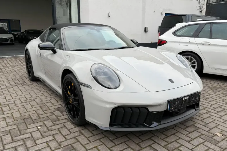 Porsche 992 din 2025 cu 3.490 km - oferta POR208004 - foto 2