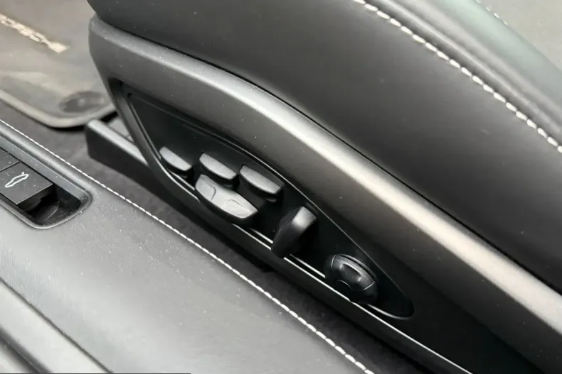 Porsche 992 din 2025 cu 3.490 km - oferta POR208004 - foto 7