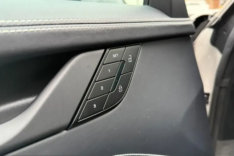 Porsche 992 din 2025 cu 3.490 km - oferta POR208004 - foto 8