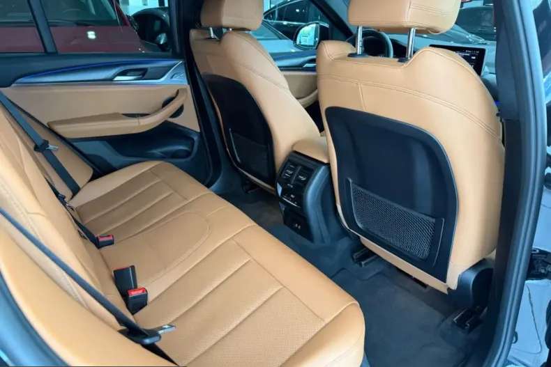 BMW X4 (Seria X) din 2021 cu 59.000 km - oferta BMW208006 - foto 9