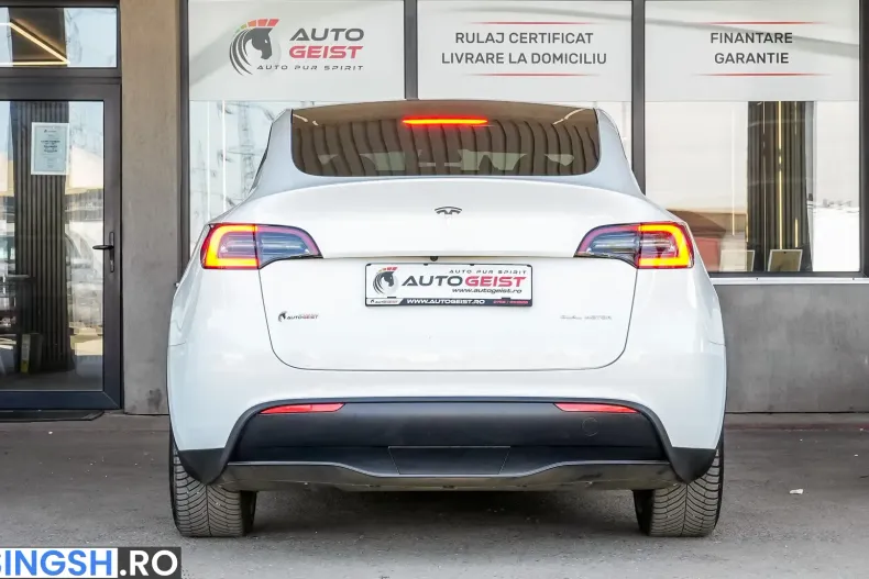 Tesla Model Y din 2023 cu 98.000 km - oferta TES208008 - foto 5