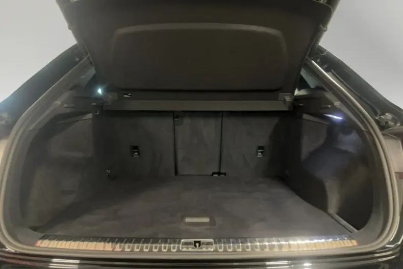 Audi Q3 din 2022 cu 99.334 km - oferta AUD208012 - foto 8