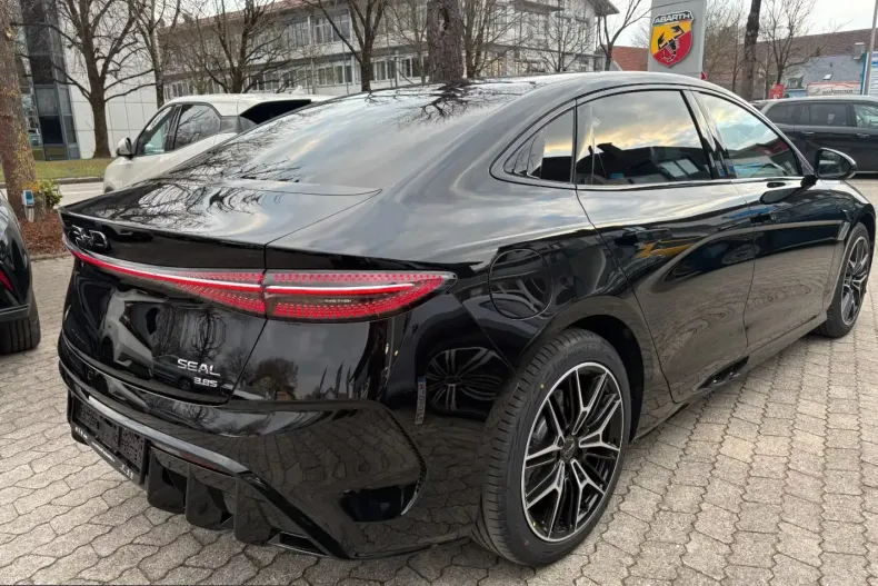 BYD Seal din 2026 cu 75 km - oferta BYD208017 - foto 2