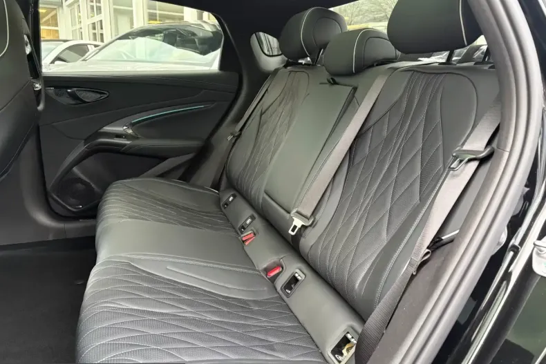 BYD Seal din 2026 cu 75 km - oferta BYD208017 - foto 12