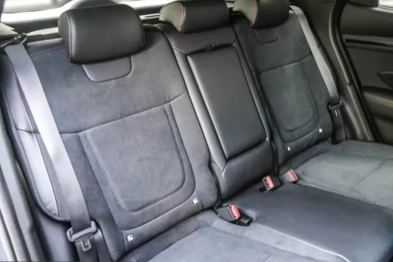 Hyundai Tucson din 2023 cu 67.860 km - oferta HYU208023 - foto 4