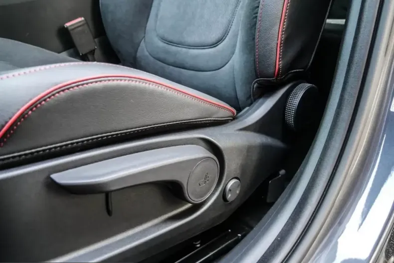 Hyundai Tucson din 2023 cu 67.860 km - oferta HYU208023 - foto 12