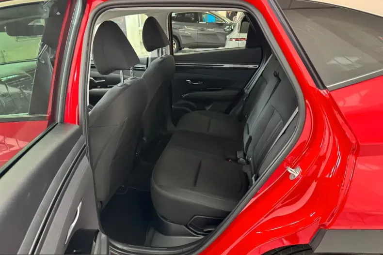 Hyundai Tucson din 2023 cu 45.814 km - oferta HYU208025 - foto 16