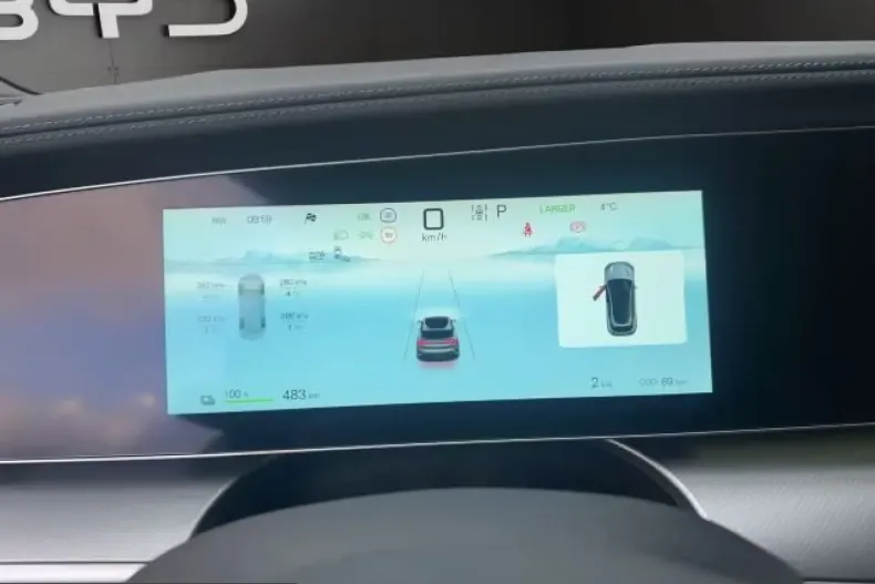 BYD Sealion 7 din 2025 cu 9.990 km - oferta BYD208029 - foto 17
