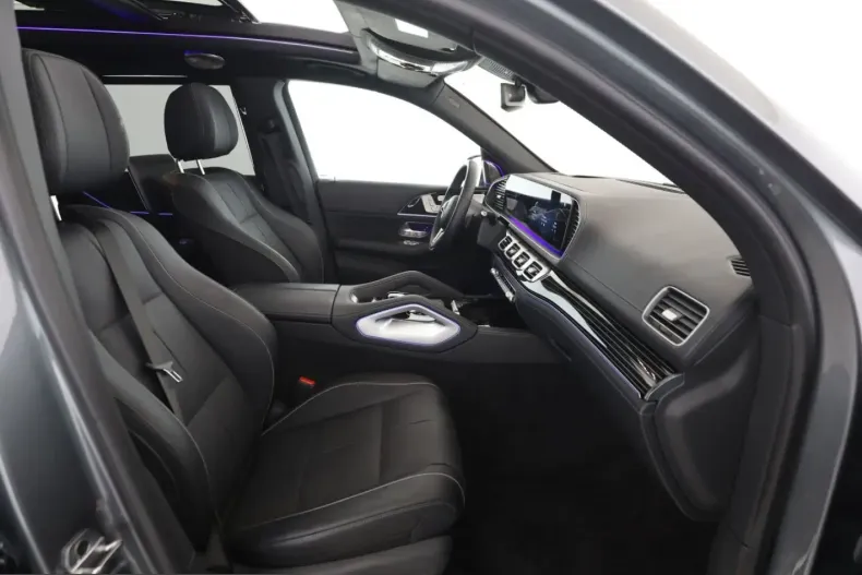 Mercedes-Benz GLS 600 (Clasa GLS) din 2025 cu 9.730 km - oferta MER208039 - foto 9