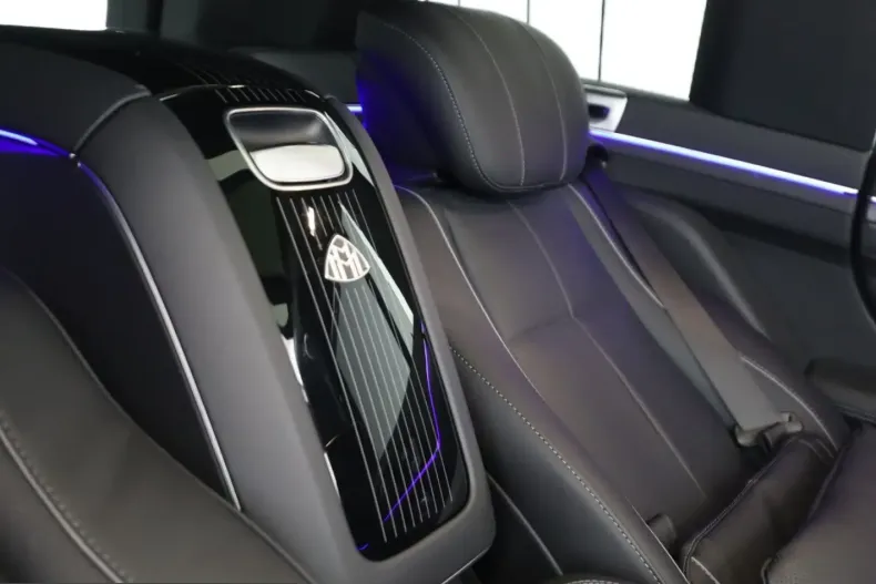 Mercedes-Benz GLS 600 (Clasa GLS) din 2025 cu 9.730 km - oferta MER208039 - foto 18