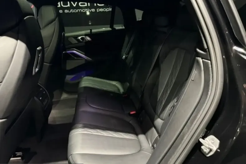 BMW X6 (Seria X) din 2023 cu 19.500 km - oferta BMW208052 - foto 7