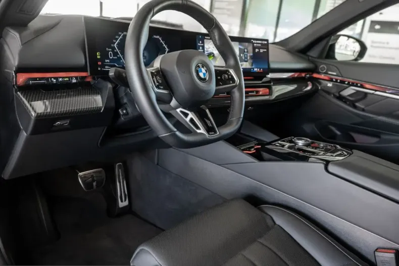 BMW 520 (Seria 5) din 2025 cu 26.793 km - oferta BMW208053 - foto 28