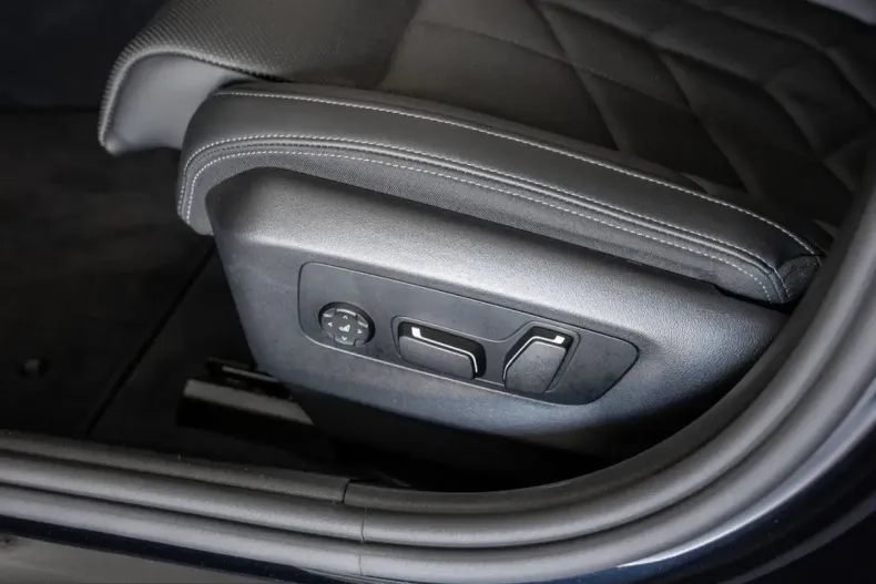 BMW 520 (Seria 5) din 2025 cu 26.793 km - oferta BMW208053 - foto 29