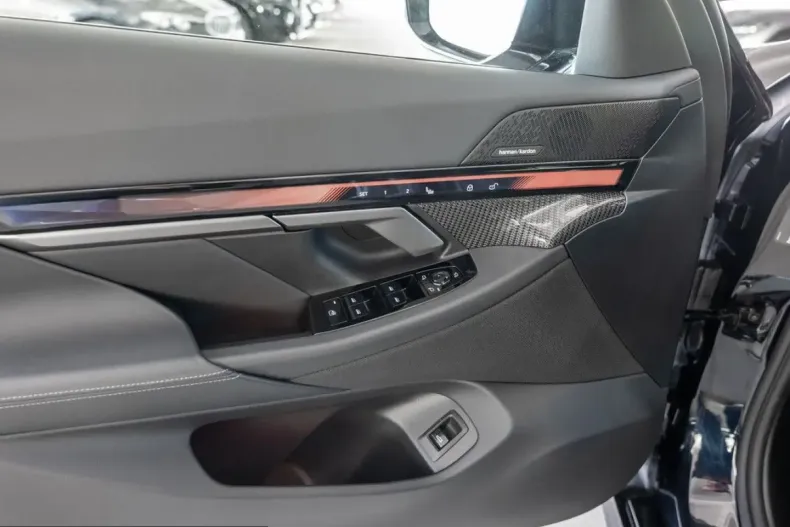 BMW 520 (Seria 5) din 2025 cu 26.793 km - oferta BMW208053 - foto 31