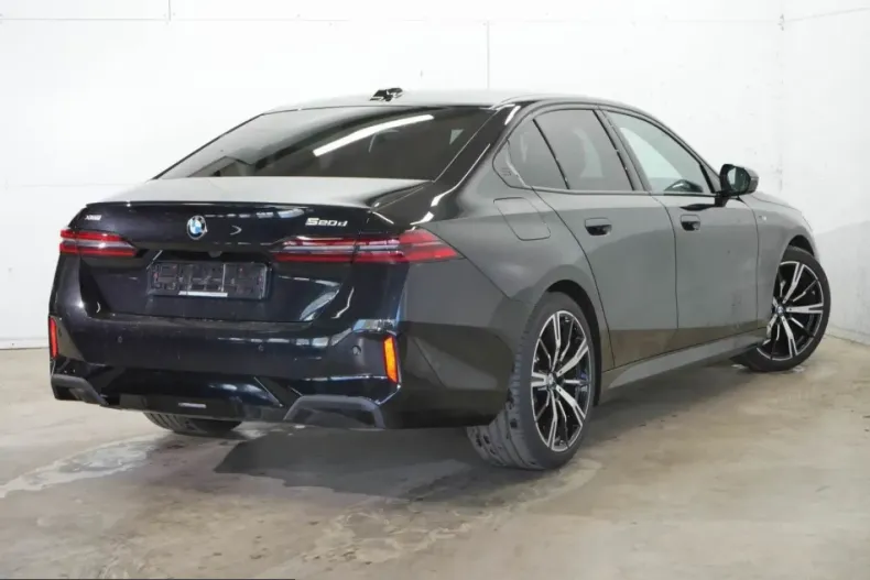 BMW 520 (Seria 5) din 2025 cu 9.518 km - oferta BMW208054 - foto 6