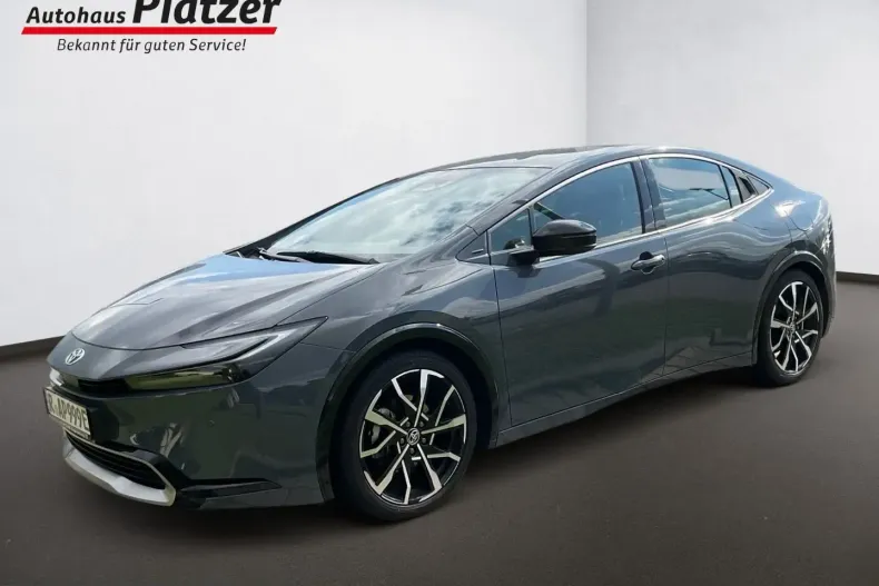 Toyota Prius din 2023 cu 9.866 km - oferta TOY208058 - foto 1