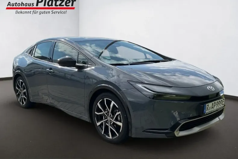 Toyota Prius din 2023 cu 9.866 km - oferta TOY208058 - foto 2