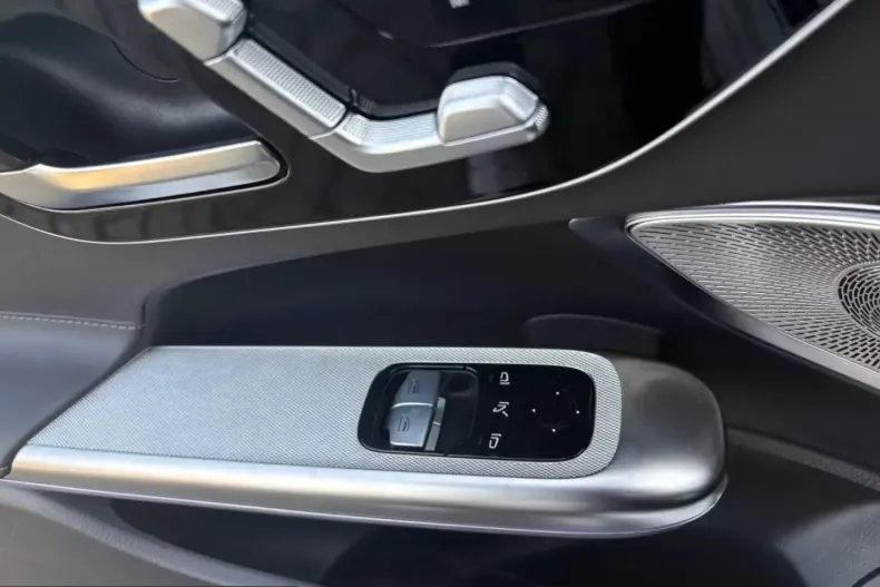 Mercedes-Benz CLE 450 (Clasa CLE) din 2024 cu 29.999 km - oferta MER208063 - foto 18