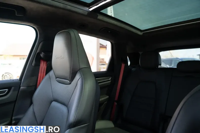 Porsche Cayenne din 2023 cu 29.650 km - oferta POR208064 - foto 16
