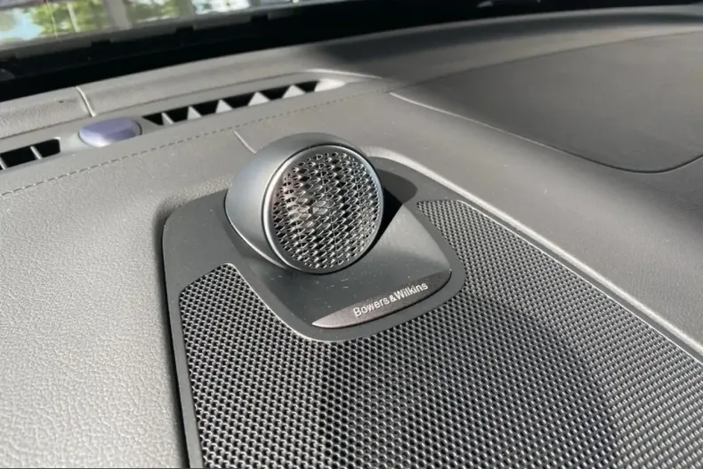 Volvo XC60 din 2025 cu 13.000 km - oferta VOL208067 - foto 15