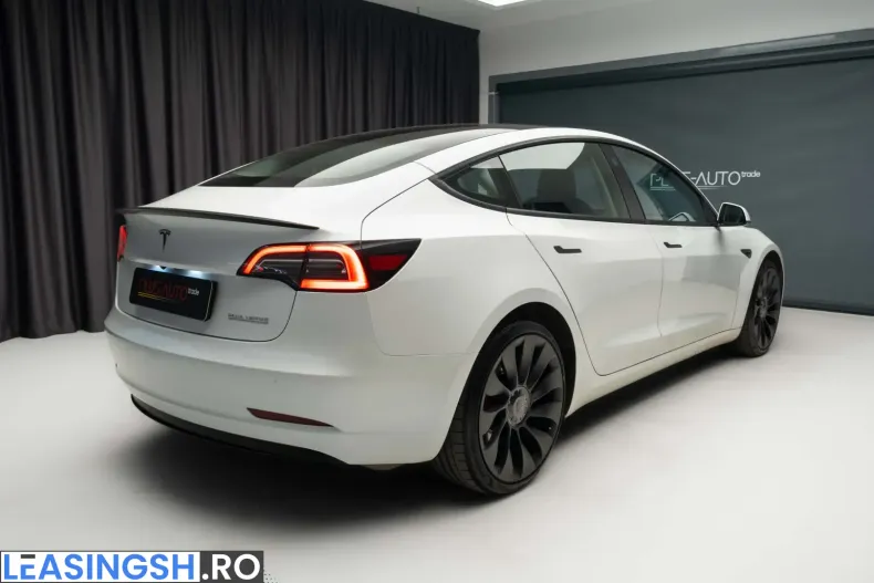Tesla Model 3 din 2023 cu 58.000 km - oferta TES208072 - foto 3