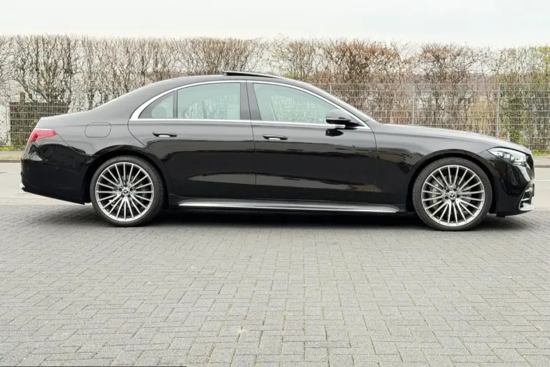 Mercedes-Benz S 400 (Clasa S) din 2023 cu 11.000 km - oferta MER208079 - foto 5