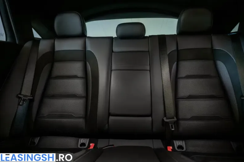 Mercedes-Benz GLE 63 AMG (Clasa GLE) din 2022 cu 22.000 km - oferta MER208097 - foto 23