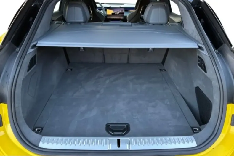 Lotus Eletre din 2023 cu 26.500 km - oferta LOT208099 - foto 18