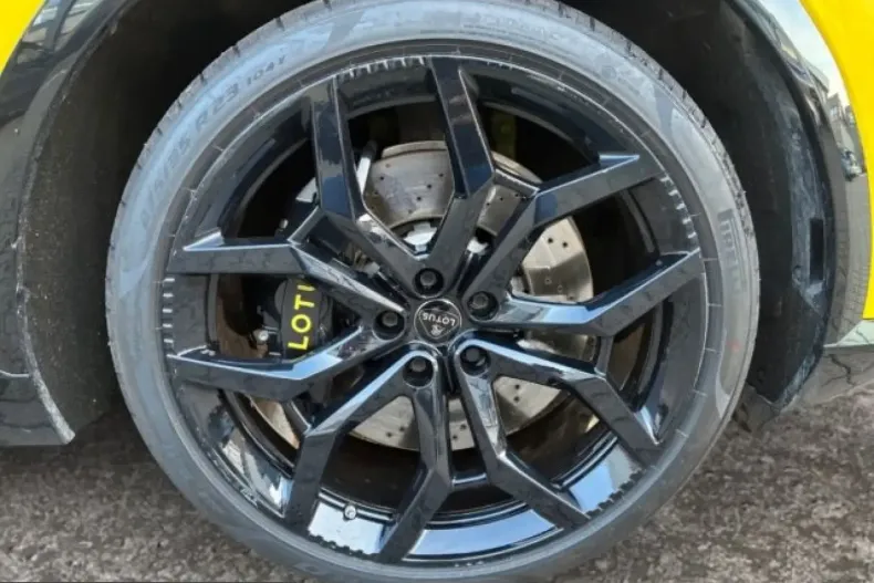 Lotus Eletre din 2023 cu 26.500 km - oferta LOT208099 - foto 20