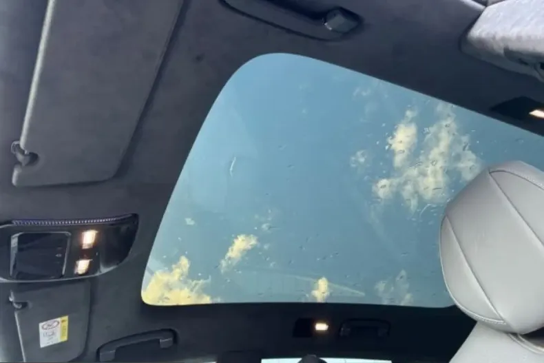 Lotus Eletre din 2023 cu 26.500 km - oferta LOT208099 - foto 22