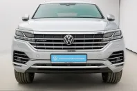 Volkswagen Touareg din 2022 cu 56.745 km - oferta VOL208102 - foto 3
