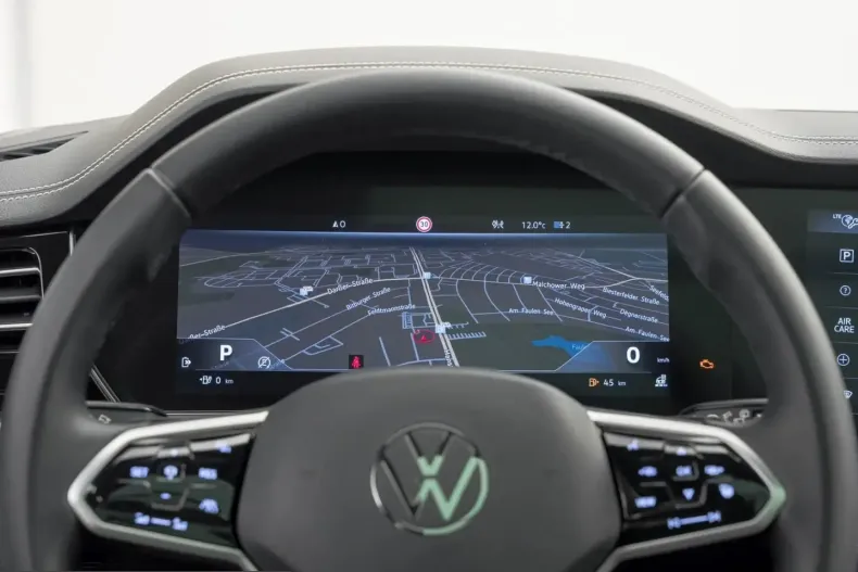 Volkswagen Touareg din 2022 cu 56.745 km - oferta VOL208102 - foto 15