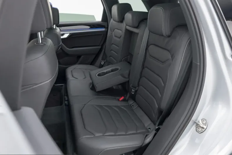 Volkswagen Touareg din 2022 cu 56.745 km - oferta VOL208102 - foto 21