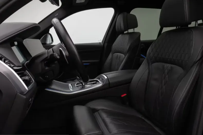 BMW X5 (Seria X) din 2022 cu 37.026 km - oferta BMW208107 - foto 24