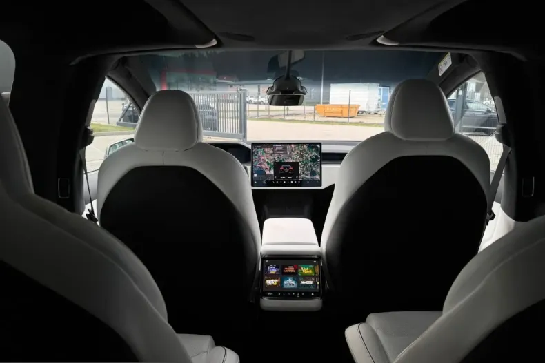 Tesla Model X din 2022 cu 31.777 km - oferta TES208118 - foto 26