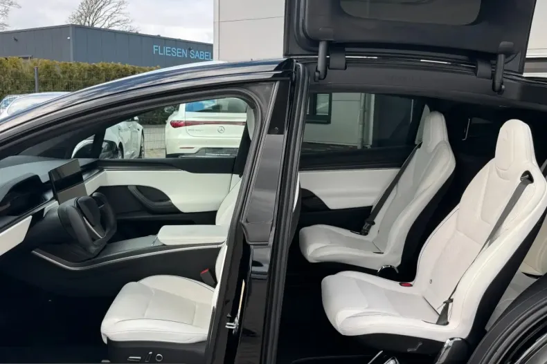 Tesla Model X din 2022 cu 31.777 km - oferta TES208118 - foto 29